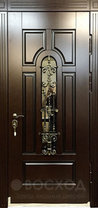 Фото стальная дверь Дверь с ковкой №16 с отделкой Массив дуба